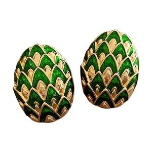 Elegant Green and Gold Earrings
